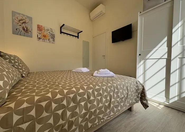 Arte, Business E Relax Nel Cuore Di 公寓 皮亚琴察