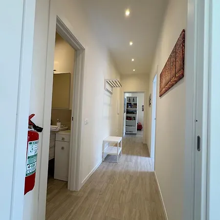 Διαμέρισμα Arte, Business E Relax Nel Cuore Di Πιατσέντζα