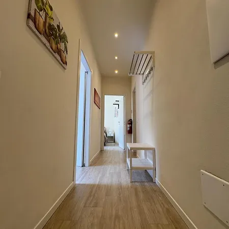 Arte, Business E Relax Nel Cuore Di Διαμέρισμα *