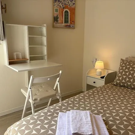 Arte, Business E Relax Nel Cuore Di アパート ピアチェンツァ