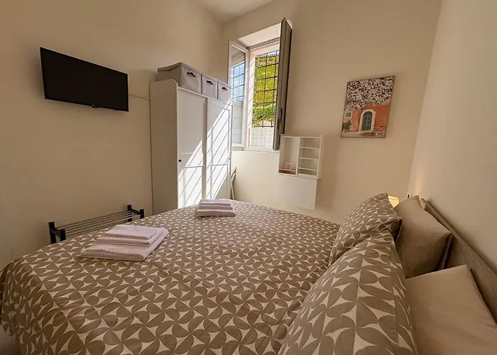 Arte, Business E Relax Nel Cuore Di 아파트 피아첸차