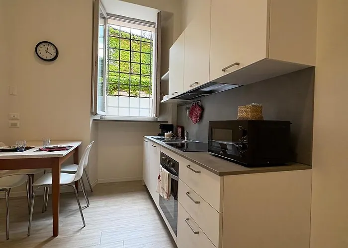 아파트 Arte, Business E Relax Nel Cuore Di *